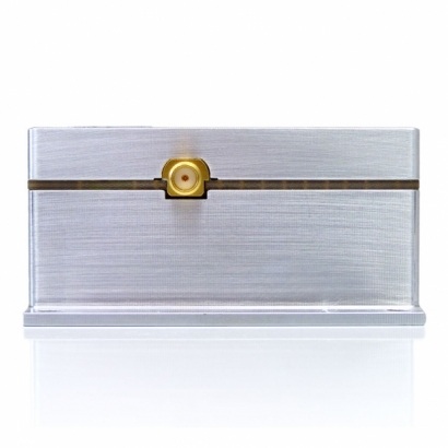 AMP5220031-front.jpg
